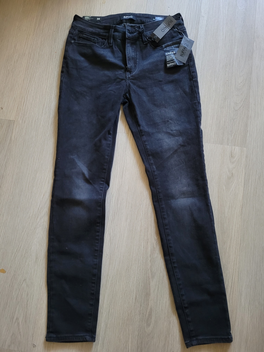 Buffalo David Bitton Women's Dark Black Curvy Fit Skinny Jeans Size: 30